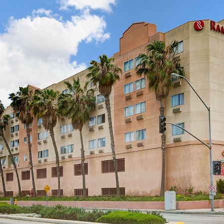 מלון Ramada By Wyndham Hawthorne/Lax מראה חיצוני תמונה